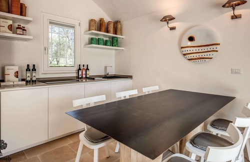 Ostuni Villa | Luxurious Villa "Lamia del Riccio" with Pool, Wi-Fi, A/C, Terrace & Garden