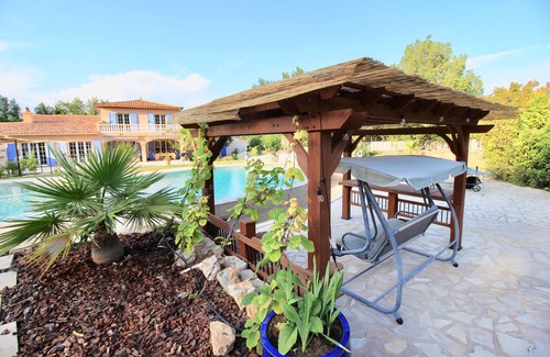 Les Arcs-sur-Argens House | LUXURIOUS VILLA WITH A SPECTACULAR SWIMMING POOL PLEASE SEE HOUSE RULES FOR MORE