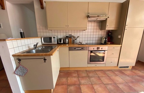 Chalais House | Luxurious villa with nice terrace in rural Chalais