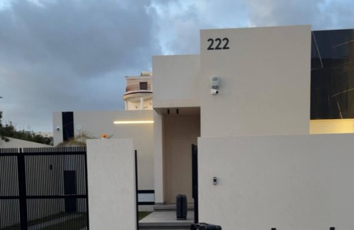 Cite El Wafa Villa | Luxurious villa with pool 3 minutes drive from the beach!
