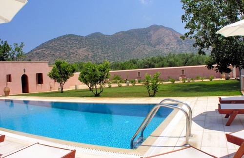Melidoni Villa | Luxurious villa with private private heated pool & spectacular views