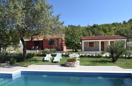 Trilj Villa | Luxurious Villa with Private Pool in Trilj, Dalmatia
