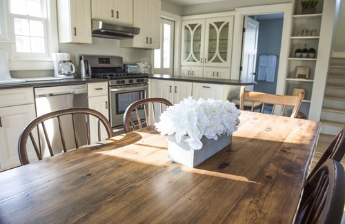 Town of Ledyard House | Luxurious Village Town House in the Heart of Aurora New York