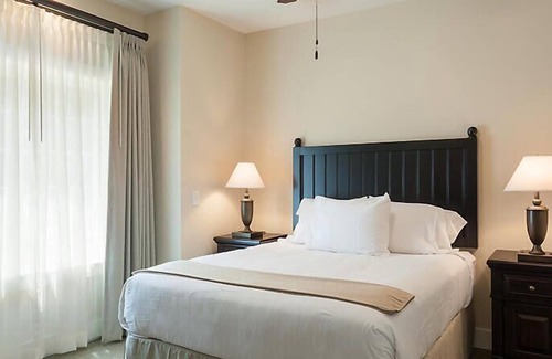 Cashiers Resort | Luxurious Villas in the Blue Ridge Mountains.