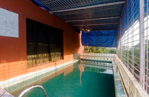 Aarey Colony Villa | Luxurious villas on rent for parties.