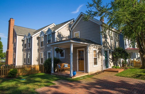 Oxford House | Luxurious waterfront home - Cèilidh