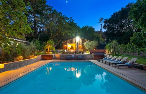 Geyserville House | Luxurious Wine Country Estate