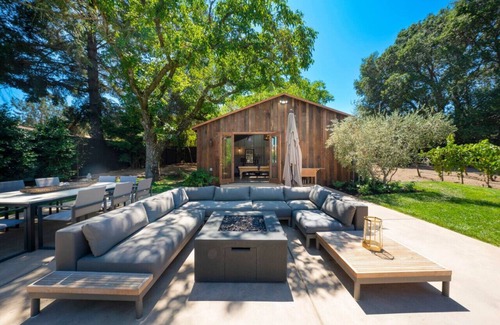 Geyserville House | Luxurious Wine Country Estate