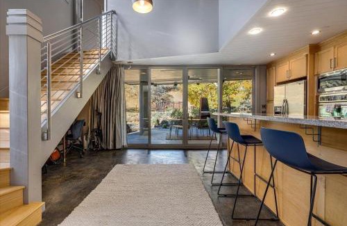 Geyserville House | Luxurious Wine Country Oasis A Wine Country Escape