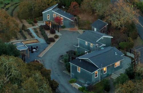 Geyserville House | Luxurious Wine Country Oasis A Wine Country Escape