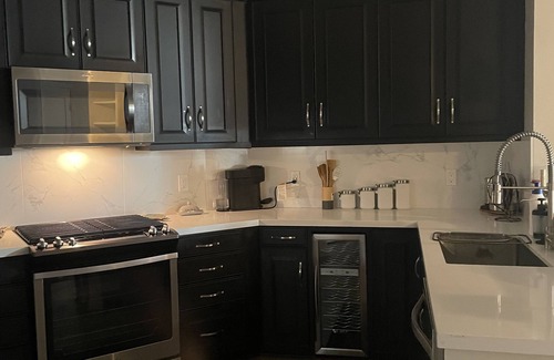 Mission Viejo Apartment | Luxurious1b1b, Modern, Beach, John Wayne,spectrum