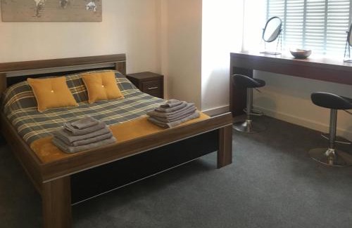 Chester Apartment | Luxury 1 Bed apartment in City Centre with parking
