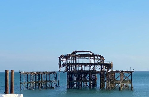 Brighton City Centre Apartment | Luxury 1 bed flat with Balcony & Sea View