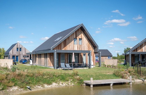 Witmarsum House | Luxury 10-person residence in the holiday park Landal Elfstedenhart