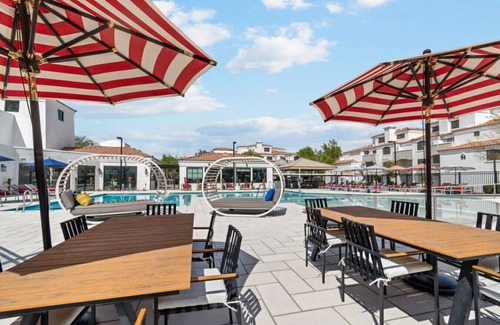 Tempe Apartment | Luxury 1B1B Tempe Free Parking Arcade and Pool Access