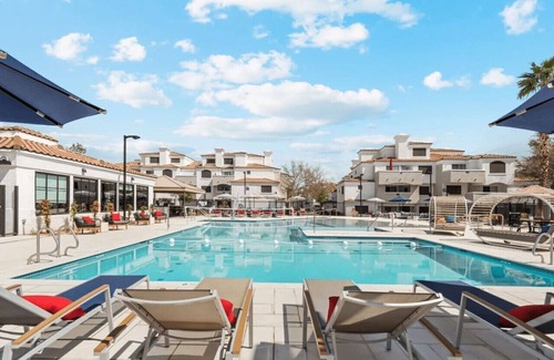 Tempe Apartment | Luxury 1B1B Tempe with Free Parking, Arcade, and Pool Access