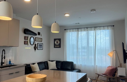 Inglewood Condo | Luxury 1BR/1BA, 12 Mins to Broadway