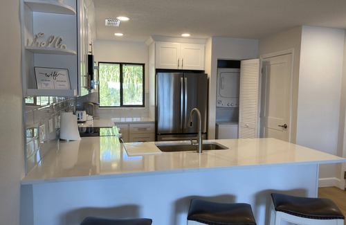 Wesley Chapel Condo | Luxury 2 BDRM Condo in Gated Golf Course Community ~ Water/Golf Course views