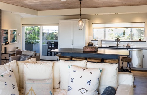 Shell Beach Condo | Luxury 2 Bed/2 Bath Penthouse in Shell Beach, Overlooking the Coast with.