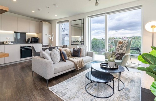 Brent Apartment | Luxury 2 bed apartment in the heart of Wembley, with great attractions nearby.