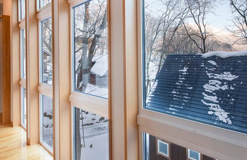 Hirafu House | Luxury 2 Bed Ski Chalet with Hot tub, Niseko Chalet 1007