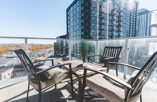 East Village Apartment | Luxury 2-bedroom condo nestled in the vibrant heart of Calgary's East Village.