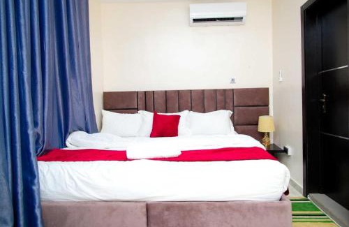 Lagos Apartment | Luxury 2 bedroom magodo