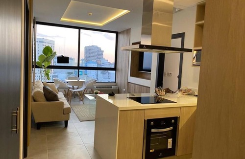 Guayaquil Apartment | Luxury 2-Bedroom Suite in Guayaquil's Historic Financial District & Malecon 2000