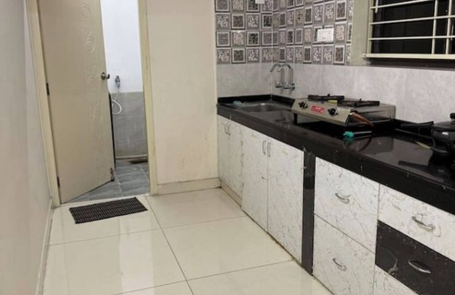 Banjara Hills Apartment | Luxury 2 BHK Apartment in Prime Location – Fully Furnished & Move-In Ready!