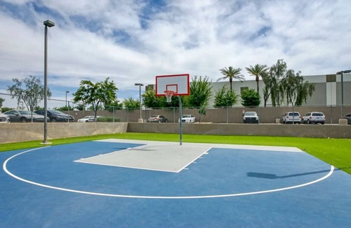 Tempe Apartment | Luxury 2B2B Tempe Free Parking and Arcade
