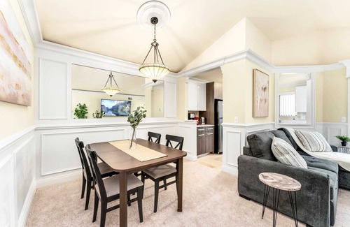 Novi Apartment | Luxury 2BD | DT Novi | 2 Beds | Free Parking