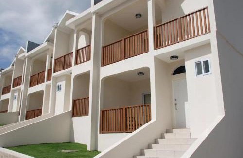 IronShore Estates House | Luxury 2BR Home facing Beach w/Pool Montego Bay #4
