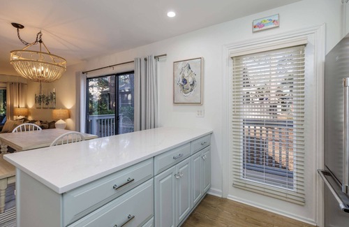 Palmetto Dunes Condo | Luxury 3-Bedroom Condo: Beach Access, Private Pool & Pickleball Court Await!