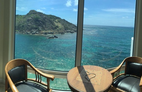Maho Condo | LUXURY 3 Bedroom apartment with OCEAN VIEWS