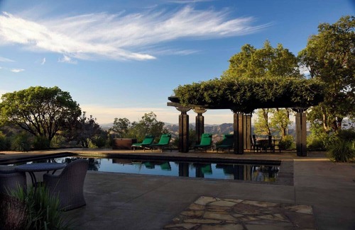 Cazadero House | Luxury 3-bedroom Estate surrounded by a 20-acre vineyard and 30-mile views.
