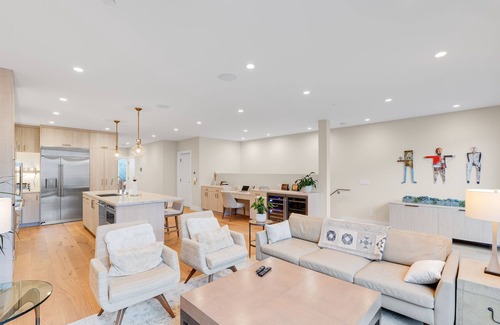 Pacific Heights Apartment | Luxury 3BR 2 BA Apartment in amazing Cow Hollow Pacific Heights neighborhood