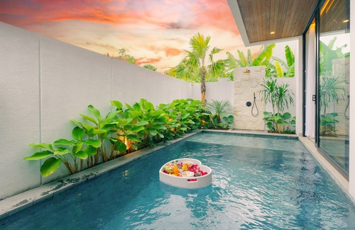 Padonan Villa | Luxury 3BR Canggu Paradise Villa, Pool, Kids, Fun