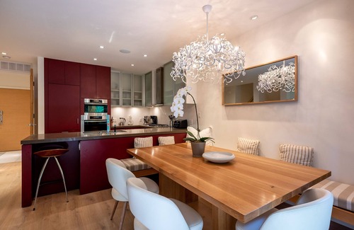 Blackcomb House | Luxury 3BR Escape | Hot Tub | Garage | Close to Lost Lake & Trails | Managed by Aloha Whistler