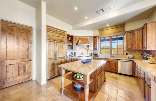 The Rocks House | Luxury 3BR Scottsdale Retreat @ The Rocks | Private Plunge Pool | Troon Golf