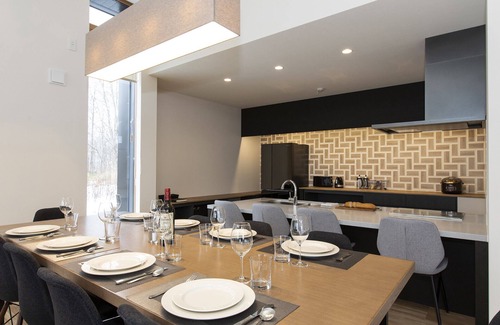 Kabayama House | Luxury 4 Bed Ski Chalet minutes from the Ski Fields, Niseko Chalet 1011