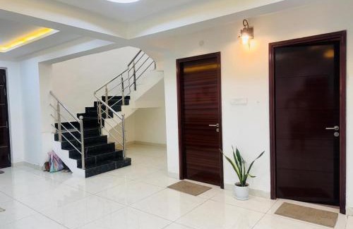 Nanakram Guda Apartment | Luxury 4bhk Duplex sky villa with sunrise& ORR View-Nanakramguda -Gachibowli