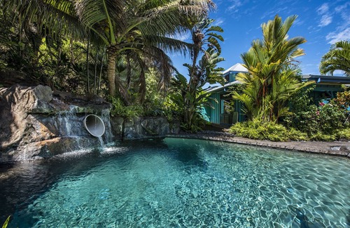 Kukuihaele House | Luxury 4BR Estate with Ocean Views, Pool, Slide & Gourmet Kitchen- Waipio Heaven