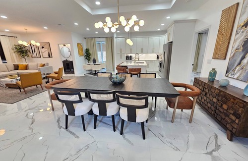 Fairvilla House | LUXURY 5/4 w Jacuzzi tub Winter Park/CP Orlando Gem