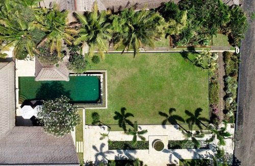 Lokapaksa Villa | Luxury 5 * beach villa in Lokapaksa near Lovina, North Bali