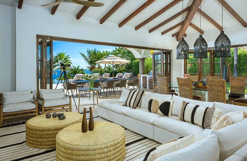 San Jose del Cabo Villa | Luxury 5 BR Ocean View Casa de las Risas w/Pool & Free Wifi!