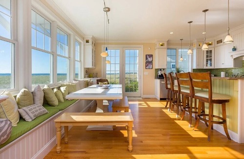 Pine Point House | Luxury 5BR/5 ensuite baths Oceanfront retreat directly on the beach !