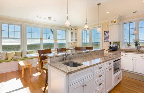 Pine Point House | Luxury 5BR/5 ensuite baths Oceanfront retreat directly on the beach !