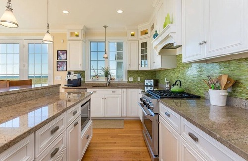 Pine Point House | Luxury 5BR/5 ensuite baths Oceanfront retreat directly on the beach !