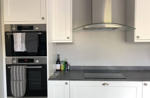 City Centre House | Luxury 6 bedroom retreat in Stratford Upon Avon