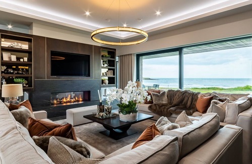 Ardmore House | Luxury 6 bedroom home with indoor pool right on the beach